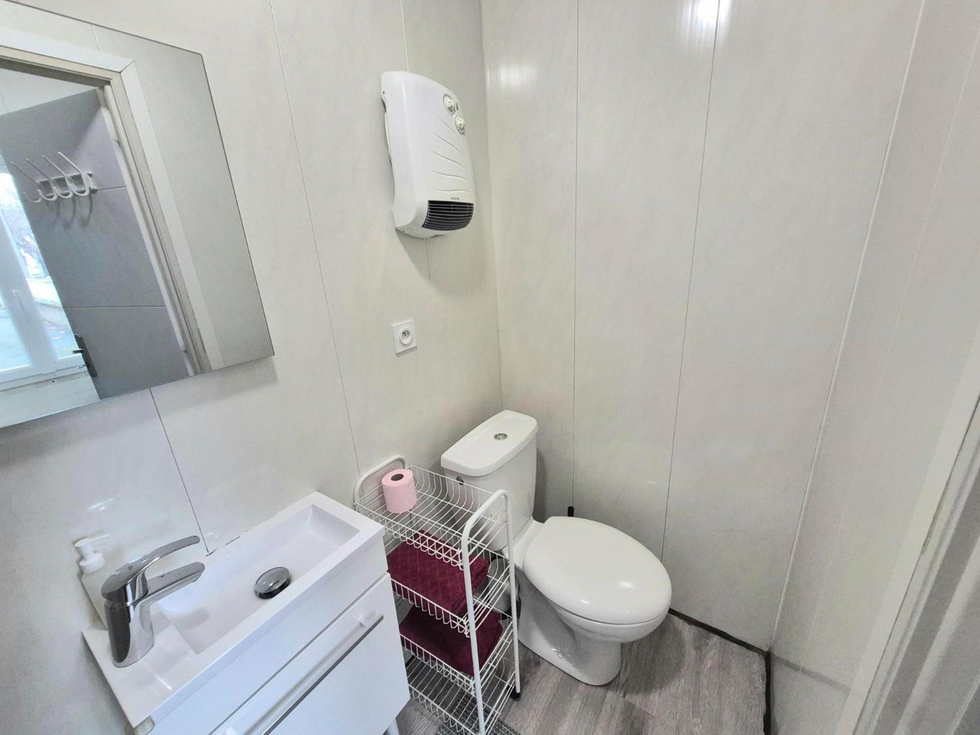 Studio Des Lacs - 2 Pers - Centre-Ville Brassac-les-Mines ภายนอก รูปภาพ